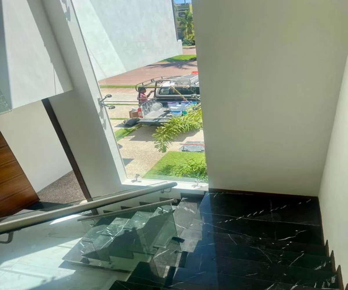 Casa En Venta,Cruz de Huanacaxtle,Puntilla 39a, Bahía de Banderas, Nayarit 63734, 4 Habitaciones,5 Baños,Puntilla,2,prBJlqQ