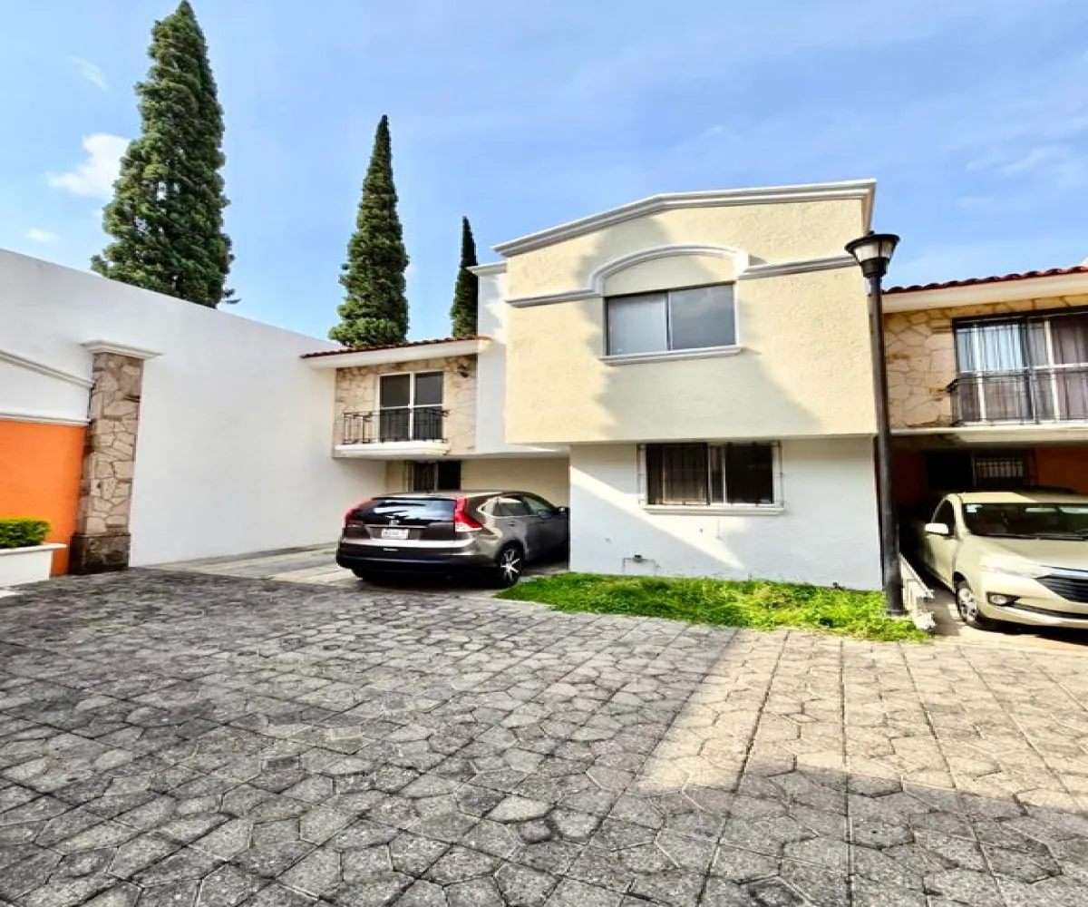 Casa En Venta,Residencial Santa Fe,Camino Viejo a Tesistan, Nuevo México, Jal. 1690, Zapopan, Jalisco 45138, 3 Habitaciones,2 Baños,Camino Viejo a Tesistan, Nuevo México, Jal.,2,pPgFyxJ