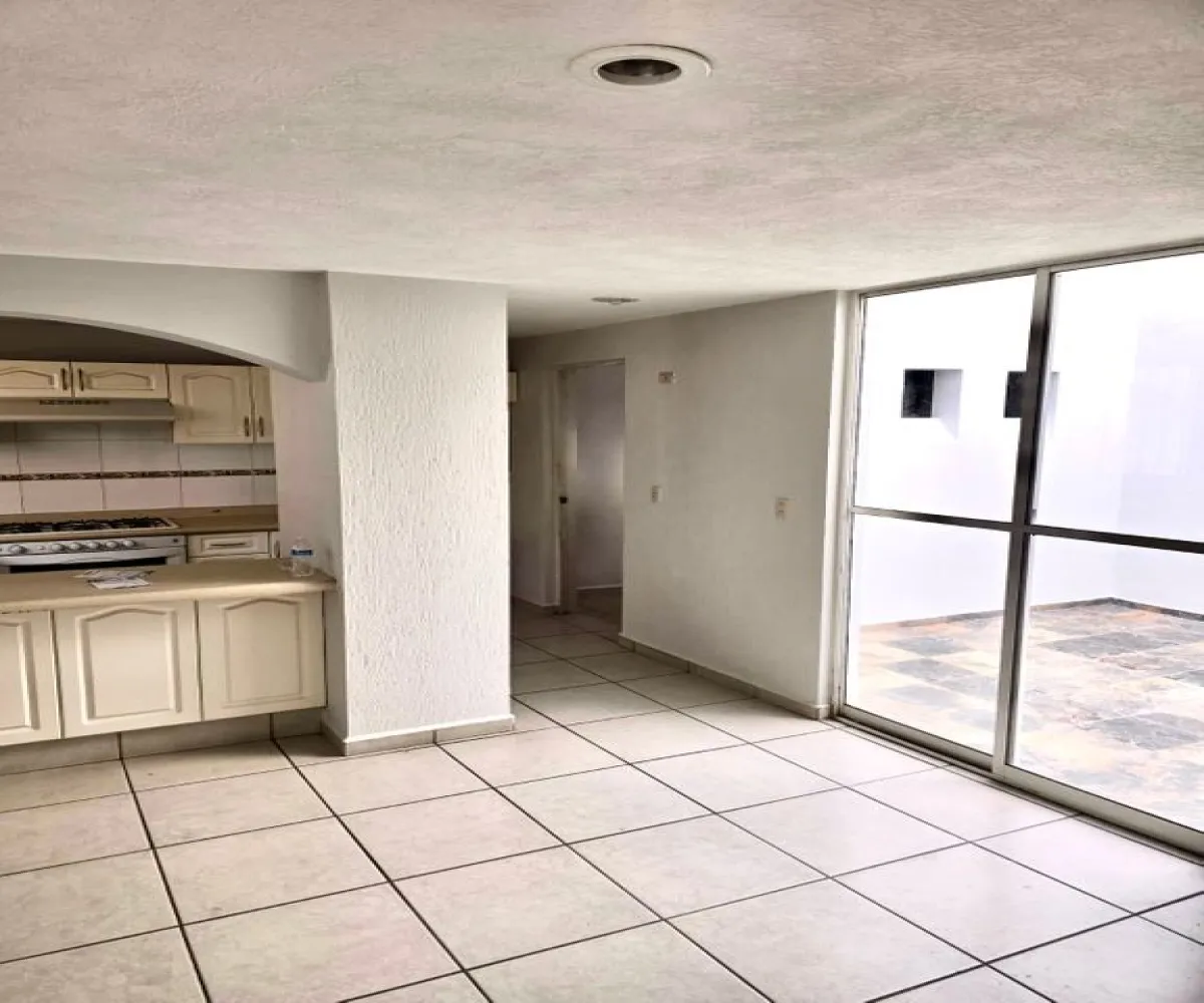 Casa En Venta,Residencial Santa Fe,Camino Viejo a Tesistan, Nuevo México, Jal. 1690, Zapopan, Jalisco 45138, 3 Habitaciones,2 Baños,Camino Viejo a Tesistan, Nuevo México, Jal.,2,pPgFyxJ