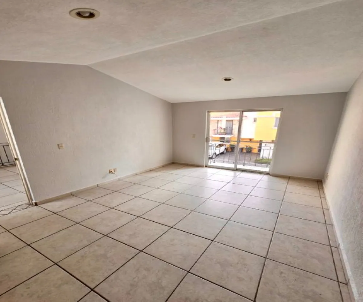 Casa En Venta,Residencial Santa Fe,Camino Viejo a Tesistan, Nuevo México, Jal. 1690, Zapopan, Jalisco 45138, 3 Habitaciones,2 Baños,Camino Viejo a Tesistan, Nuevo México, Jal.,2,pPgFyxJ