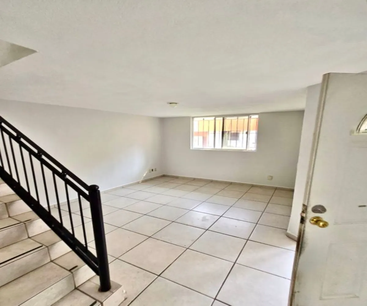 Casa En Venta,Residencial Santa Fe,Camino Viejo a Tesistan, Nuevo México, Jal. 1690, Zapopan, Jalisco 45138, 3 Habitaciones,2 Baños,Camino Viejo a Tesistan, Nuevo México, Jal.,2,pPgFyxJ