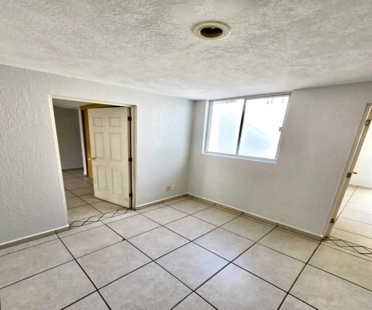 Casa En Venta,Residencial Santa Fe,Camino Viejo a Tesistan, Nuevo México, Jal. 1690, Zapopan, Jalisco 45138, 3 Habitaciones,2 Baños,Camino Viejo a Tesistan, Nuevo México, Jal.,2,pPgFyxJ