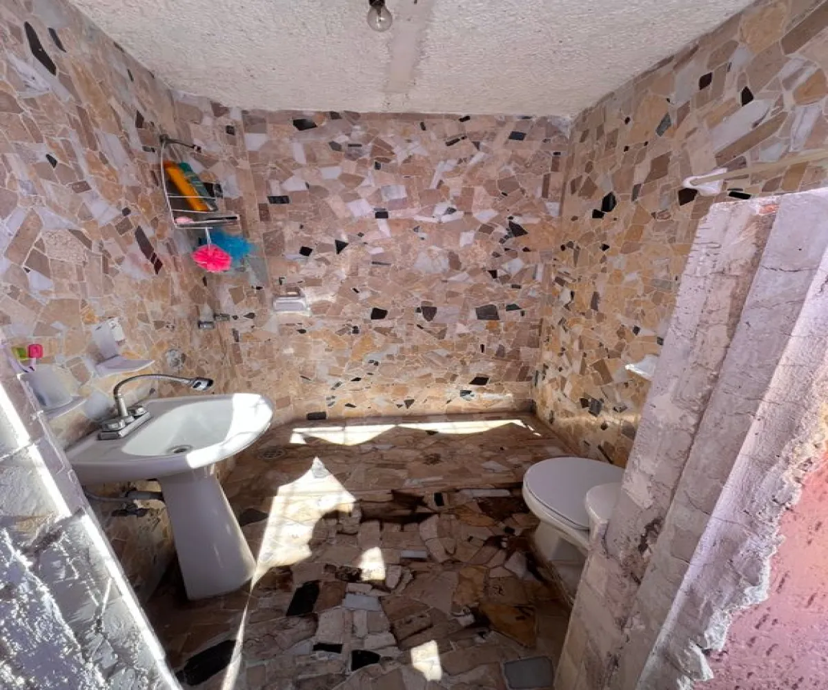 Casa En Venta,El Carmen,MANUEL TRILLO 4218, Guadalajara, Jalisco 44980, 2 Habitaciones,2 Baños,MANUEL TRILLO,1,pWWEGUn