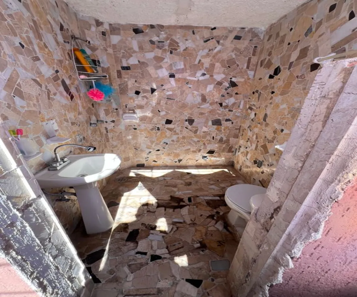 Casa En Venta,El Carmen,MANUEL TRILLO 4218, Guadalajara, Jalisco 44980, 2 Habitaciones,2 Baños,MANUEL TRILLO,1,pWWEGUn