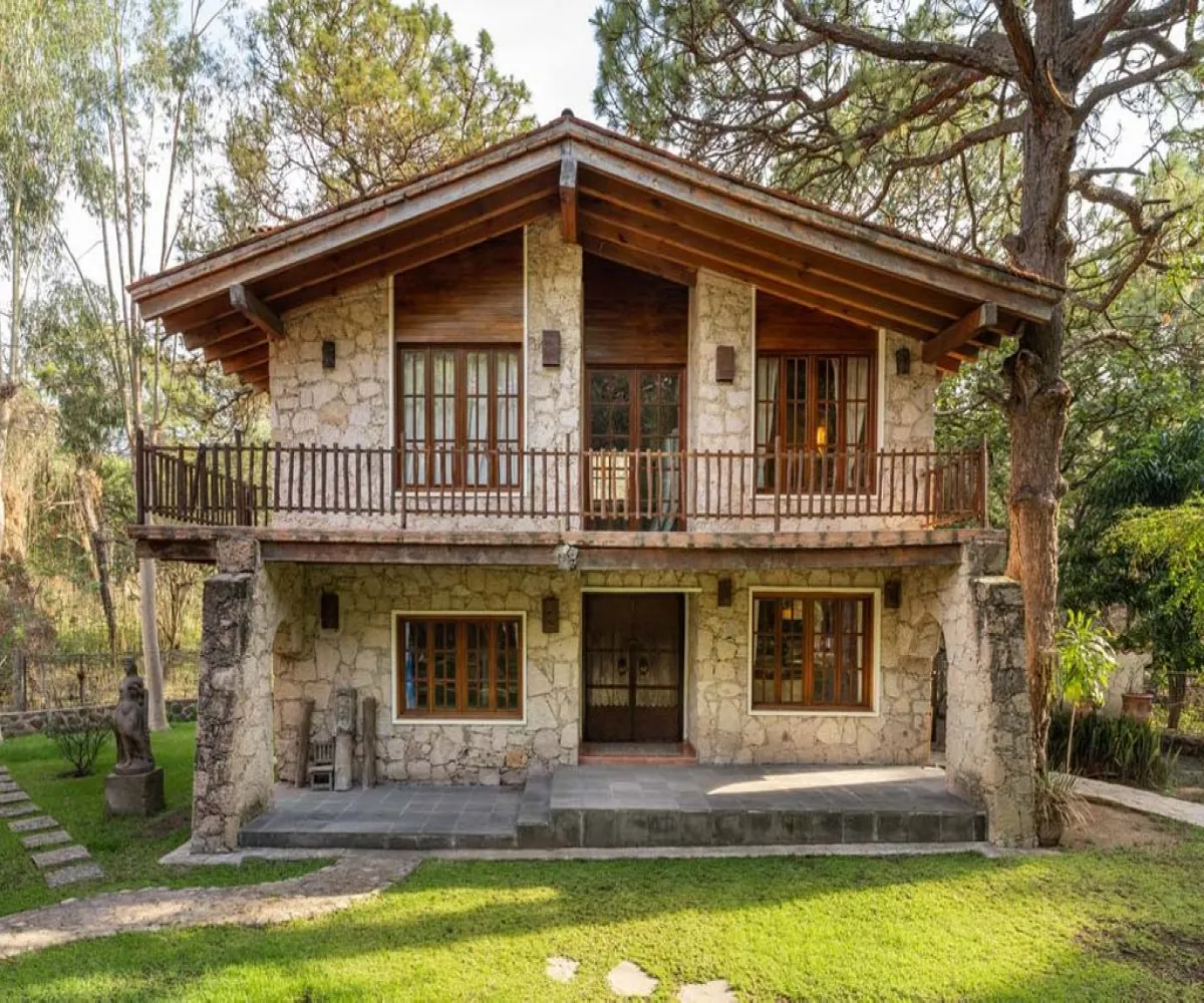 Casa En Venta,Haciendas la Herradura,Paseo de los pinos 4821, Zapopan, Jalisco 45245, 3 Habitaciones,2 Baños,Paseo de los pinos,2,pYCamW0 Casa En Venta,Haciendas la Herradura,Paseo de los pinos 4821, Zapopan, Jalisco 45245, 3 Habitaciones,2 Baños,Paseo de los pinos,2,pYCamW0