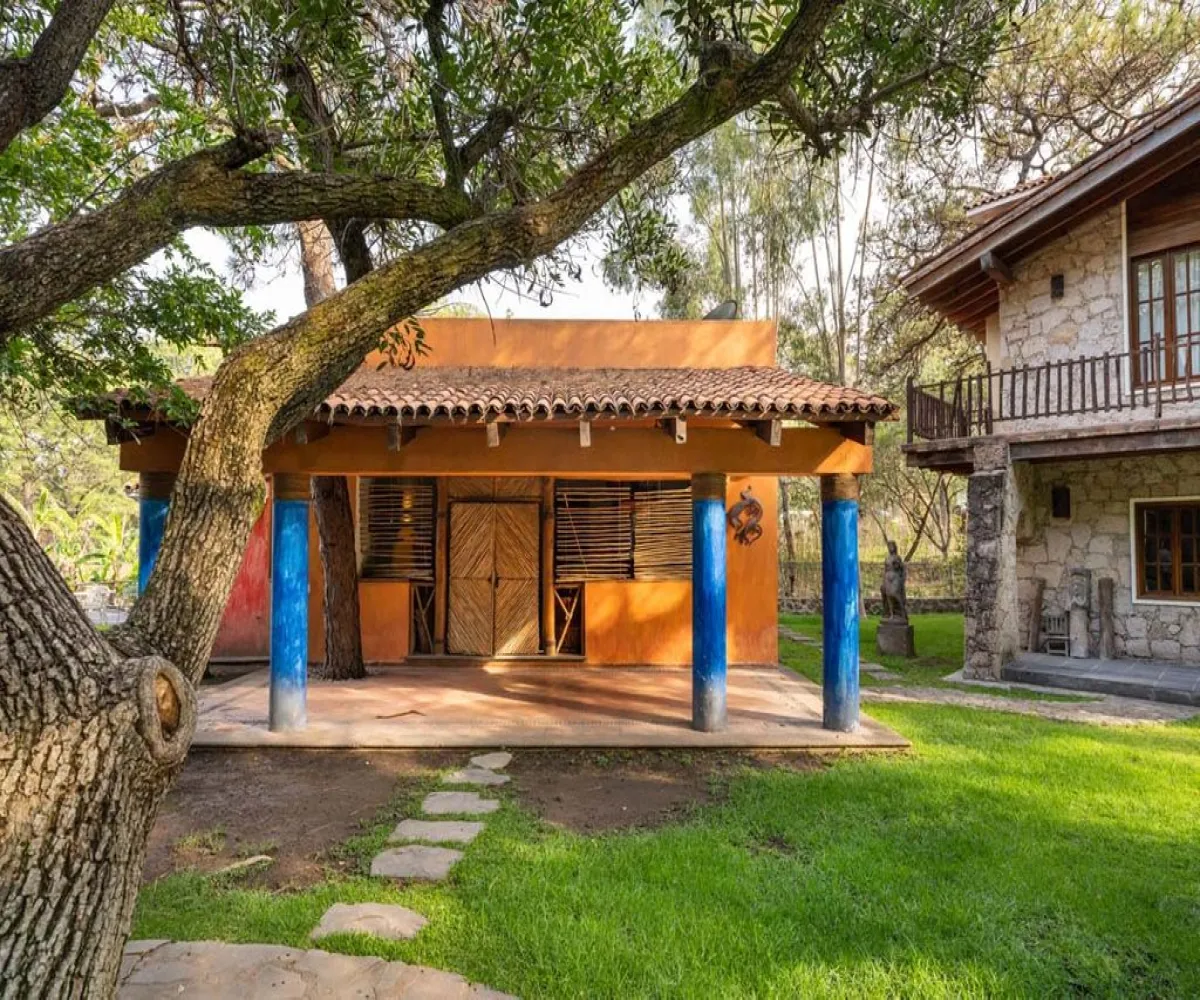 Casa En Venta,Haciendas la Herradura,Paseo de los pinos 4821, Zapopan, Jalisco 45245, 3 Habitaciones,2 Baños,Paseo de los pinos,2,pYCamW0 Casa En Venta,Haciendas la Herradura,Paseo de los pinos 4821, Zapopan, Jalisco 45245, 3 Habitaciones,2 Baños,Paseo de los pinos,2,pYCamW0