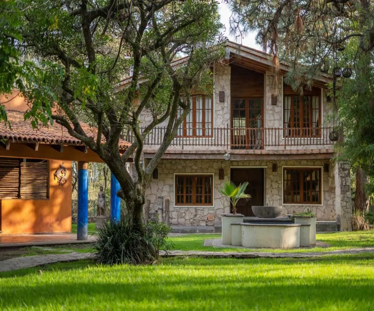 Casa En Venta,Haciendas la Herradura,Paseo de los pinos 4821, Zapopan, Jalisco 45245, 3 Habitaciones,2 Baños,Paseo de los pinos,2,pYCamW0 Casa En Venta,Haciendas la Herradura,Paseo de los pinos 4821, Zapopan, Jalisco 45245, 3 Habitaciones,2 Baños,Paseo de los pinos,2,pYCamW0