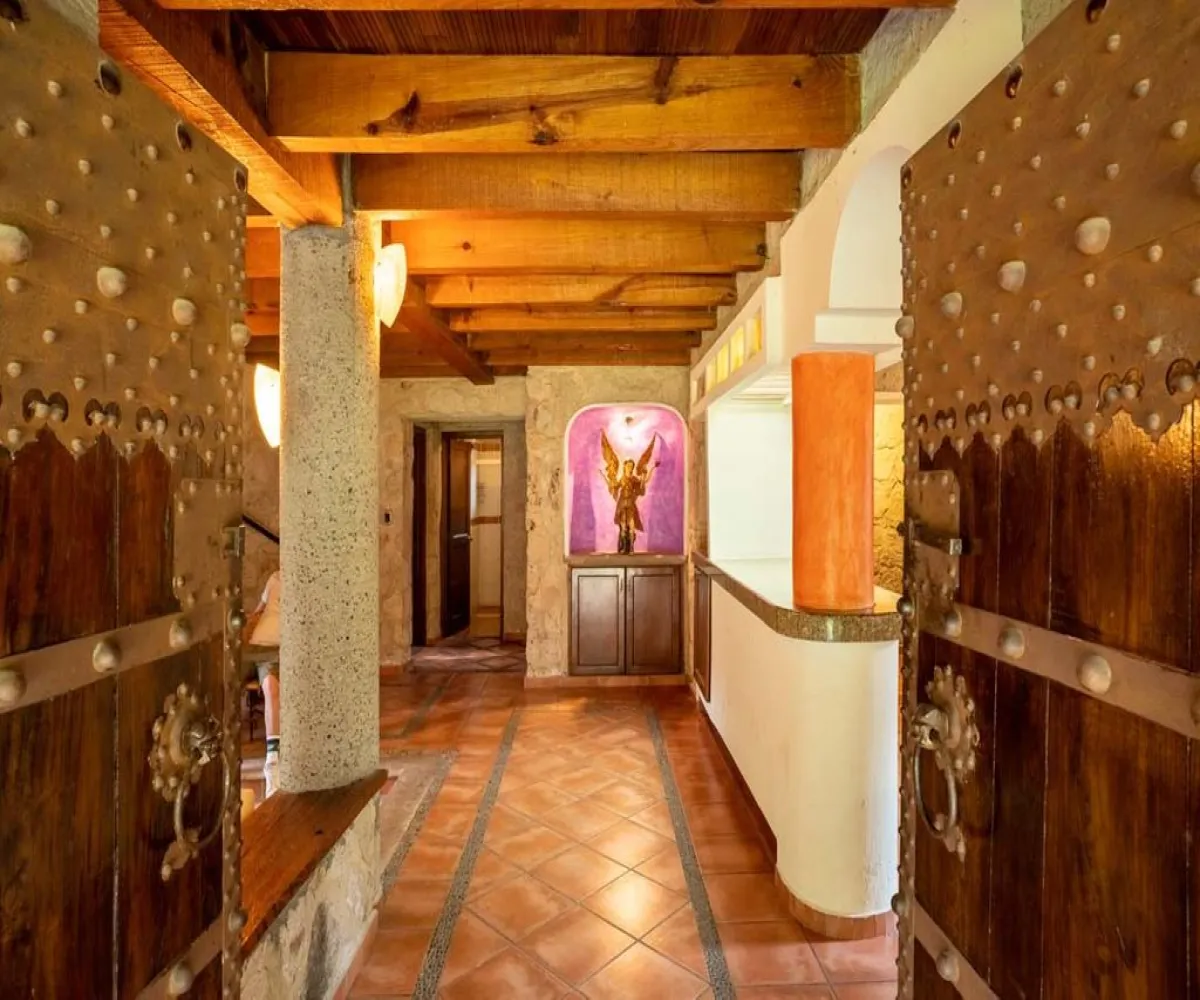 Casa En Venta,Haciendas la Herradura,Paseo de los pinos 4821, Zapopan, Jalisco 45245, 3 Habitaciones,2 Baños,Paseo de los pinos,2,pYCamW0 Casa En Venta,Haciendas la Herradura,Paseo de los pinos 4821, Zapopan, Jalisco 45245, 3 Habitaciones,2 Baños,Paseo de los pinos,2,pYCamW0