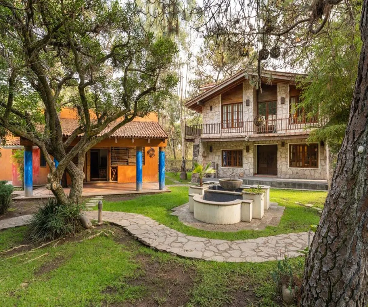 Casa En Venta,Haciendas la Herradura,Paseo de los pinos 4821, Zapopan, Jalisco 45245, 3 Habitaciones,2 Baños,Paseo de los pinos,2,pYCamW0 Casa En Venta,Haciendas la Herradura,Paseo de los pinos 4821, Zapopan, Jalisco 45245, 3 Habitaciones,2 Baños,Paseo de los pinos,2,pYCamW0