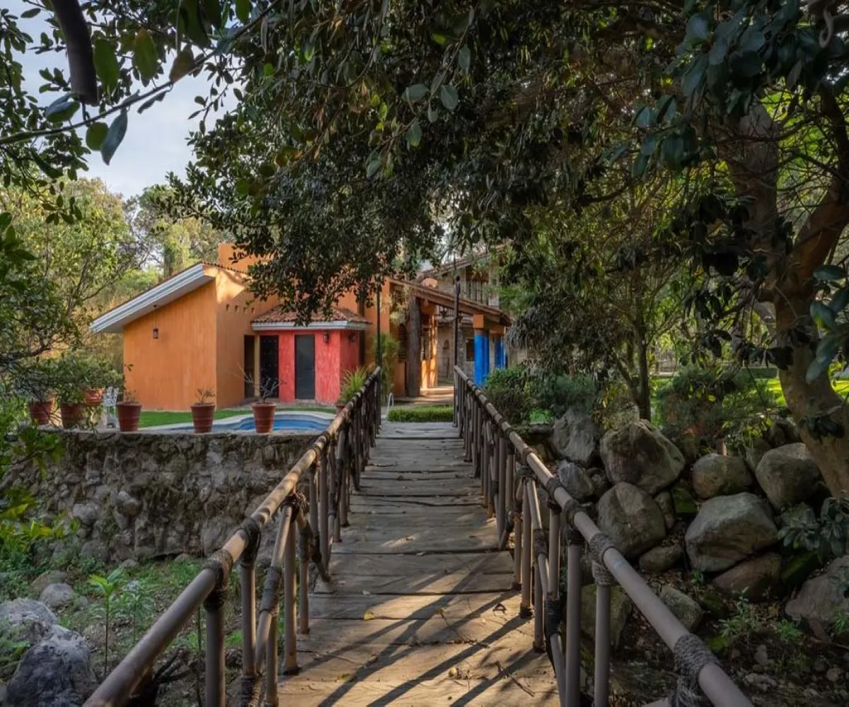 Casa En Venta,Haciendas la Herradura,Paseo de los pinos 4821, Zapopan, Jalisco 45245, 3 Habitaciones,2 Baños,Paseo de los pinos,2,pYCamW0 Casa En Venta,Haciendas la Herradura,Paseo de los pinos 4821, Zapopan, Jalisco 45245, 3 Habitaciones,2 Baños,Paseo de los pinos,2,pYCamW0