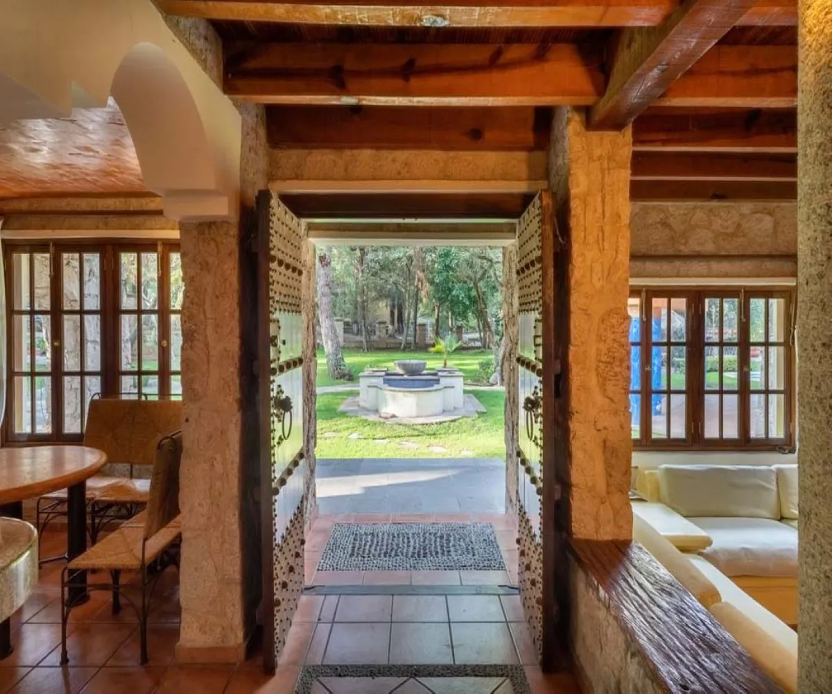 Casa En Venta,Haciendas la Herradura,Paseo de los pinos 4821, Zapopan, Jalisco 45245, 3 Habitaciones,2 Baños,Paseo de los pinos,2,pYCamW0 Casa En Venta,Haciendas la Herradura,Paseo de los pinos 4821, Zapopan, Jalisco 45245, 3 Habitaciones,2 Baños,Paseo de los pinos,2,pYCamW0