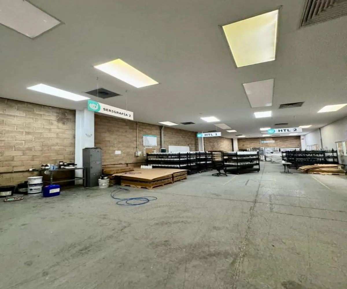 Bodega En Renta,La Venta Del Astillero,Technology Park Guadalajara S/N, Zapopan, Jalisco 45222,2 Baños,Technology Park Guadalajara,2,p8f7crn Bodega En Renta,La Venta Del Astillero,Technology Park Guadalajara S/N, Zapopan, Jalisco 45222,2 Baños,Technology Park Guadalajara,2,p8f7crn