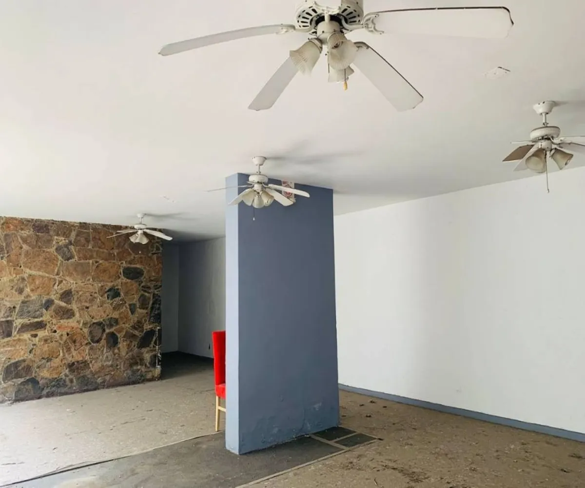 Casa En Venta,Jardines del Bosque Centro,Av. de los Arcos 688, Guadalajara, Jalisco 44520, 10 Habitaciones,6 Baños,Av. de los Arcos,2,ps0oWje