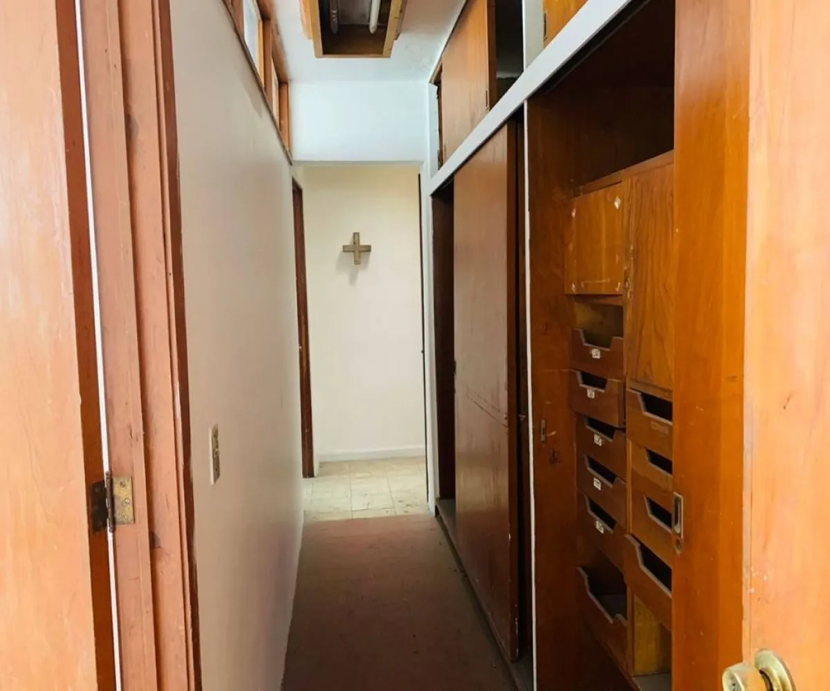 Casa En Venta,Jardines del Bosque Centro,Av. de los Arcos 688, Guadalajara, Jalisco 44520, 10 Habitaciones,6 Baños,Av. de los Arcos,2,ps0oWje