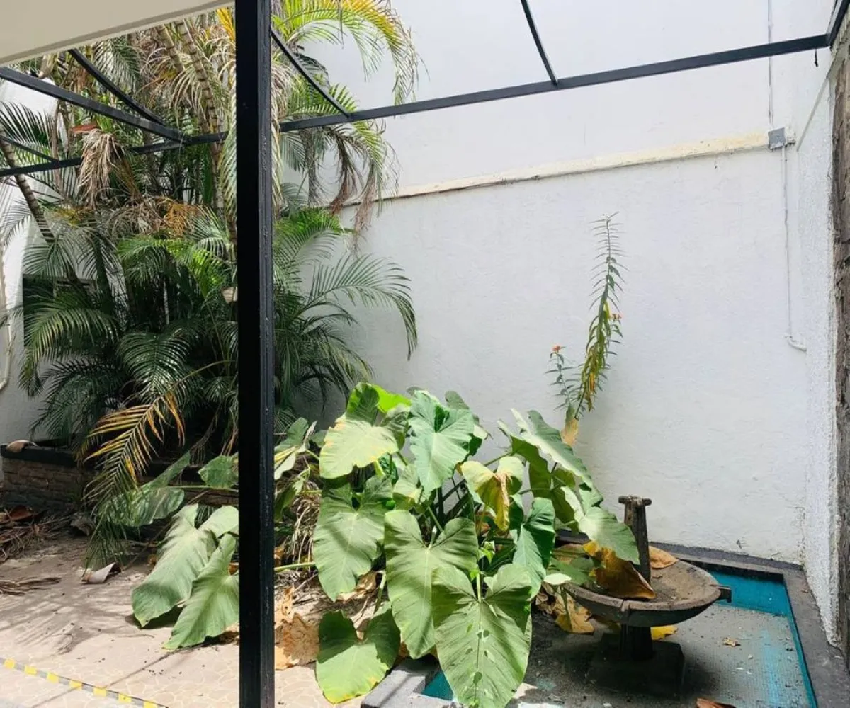 Casa En Venta,Jardines del Bosque Centro,Av. de los Arcos 688, Guadalajara, Jalisco 44520, 10 Habitaciones,6 Baños,Av. de los Arcos,2,ps0oWje