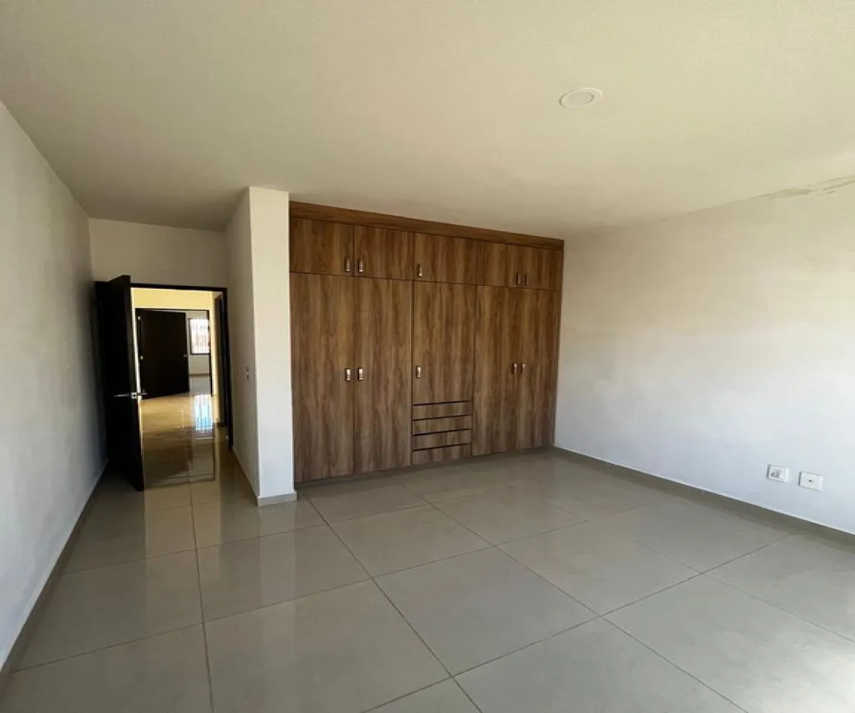 Casa En Venta,Villa California,Vía Carmesí 60, Tlajomulco de Zúñiga, Jalisco 45645, 3 Habitaciones,2 Baños,Vía Carmesí,2,paBdxI8