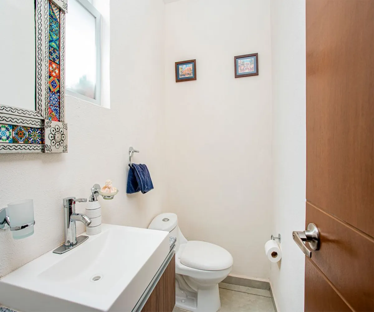 Casa En Venta,Colinas de San Isidro,Camino de los Parques 3880 72, Zapopan, Jalisco 45133, 3 Habitaciones,3 Baños,Camino de los Parques,3,pMLOjkz Casa En Venta,Colinas de San Isidro,Camino de los Parques 3880 72, Zapopan, Jalisco 45133, 3 Habitaciones,3 Baños,Camino de los Parques,3,pMLOjkz