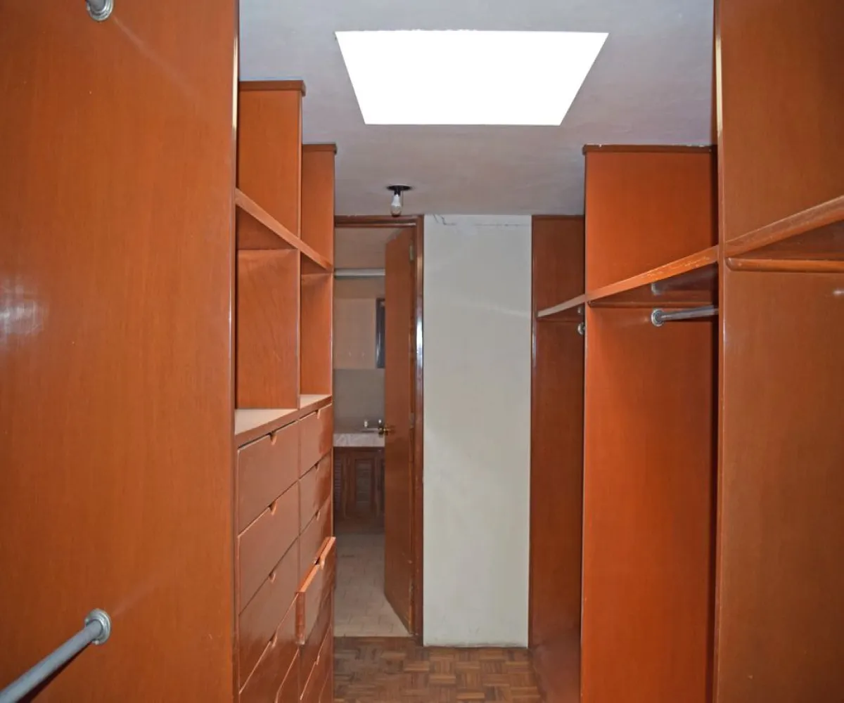 Casa En Venta,Lomas de Guevara,Manuel Acuaña 2704 2704, Guadalajara, Jalisco 44657, 5 Habitaciones,5 Baños,Manuel Acuaña 2704,2,pRzR4uq