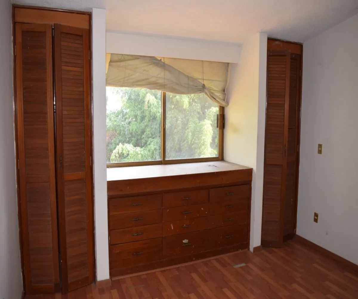 Casa En Venta,Lomas de Guevara,Manuel Acuaña 2704 2704, Guadalajara, Jalisco 44657, 5 Habitaciones,5 Baños,Manuel Acuaña 2704,2,pRzR4uq