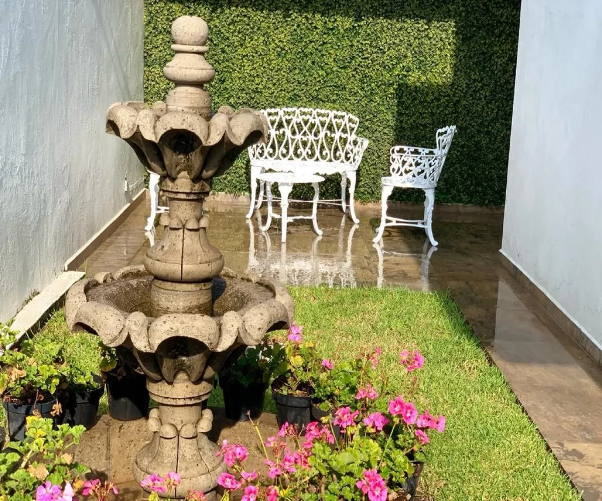 Casa En Venta,Senderos de Monte Verde,Blvd. Senderos de MonteVerde 140 104, Tlajomulco de Zúñiga, Jalisco 45646, 2 Habitaciones,3 Baños,Blvd. Senderos de MonteVerde,3,ptJeJ0r