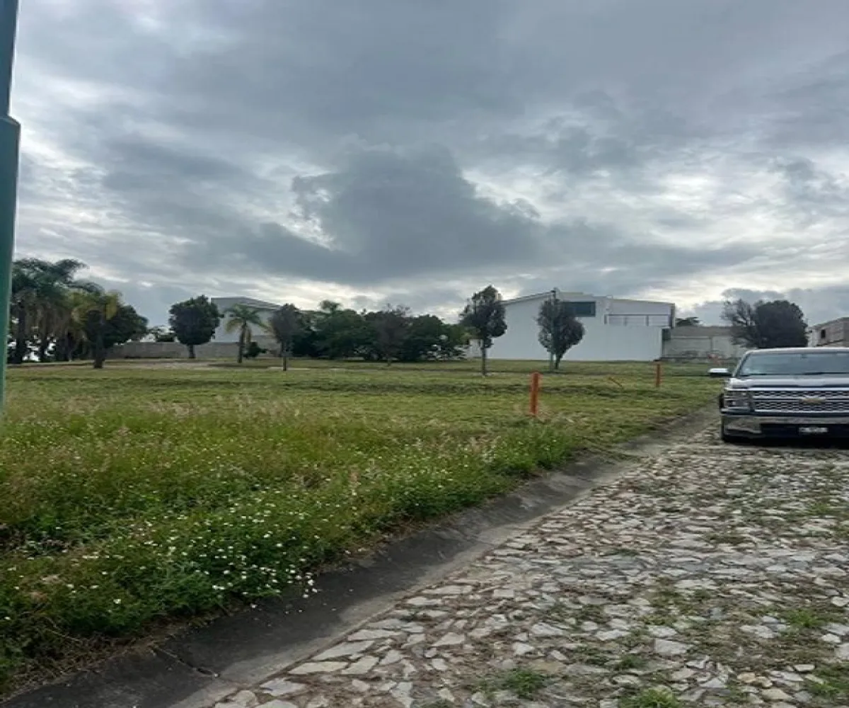 Terreno En Venta,Cortijo de San Agustin,AVENIDA PASEO DEL CORTIJO 000 0000, Tlajomulco de Zúñiga, Jalisco 45645,AVENIDA PASEO DEL CORTIJO,p2D7mSS
