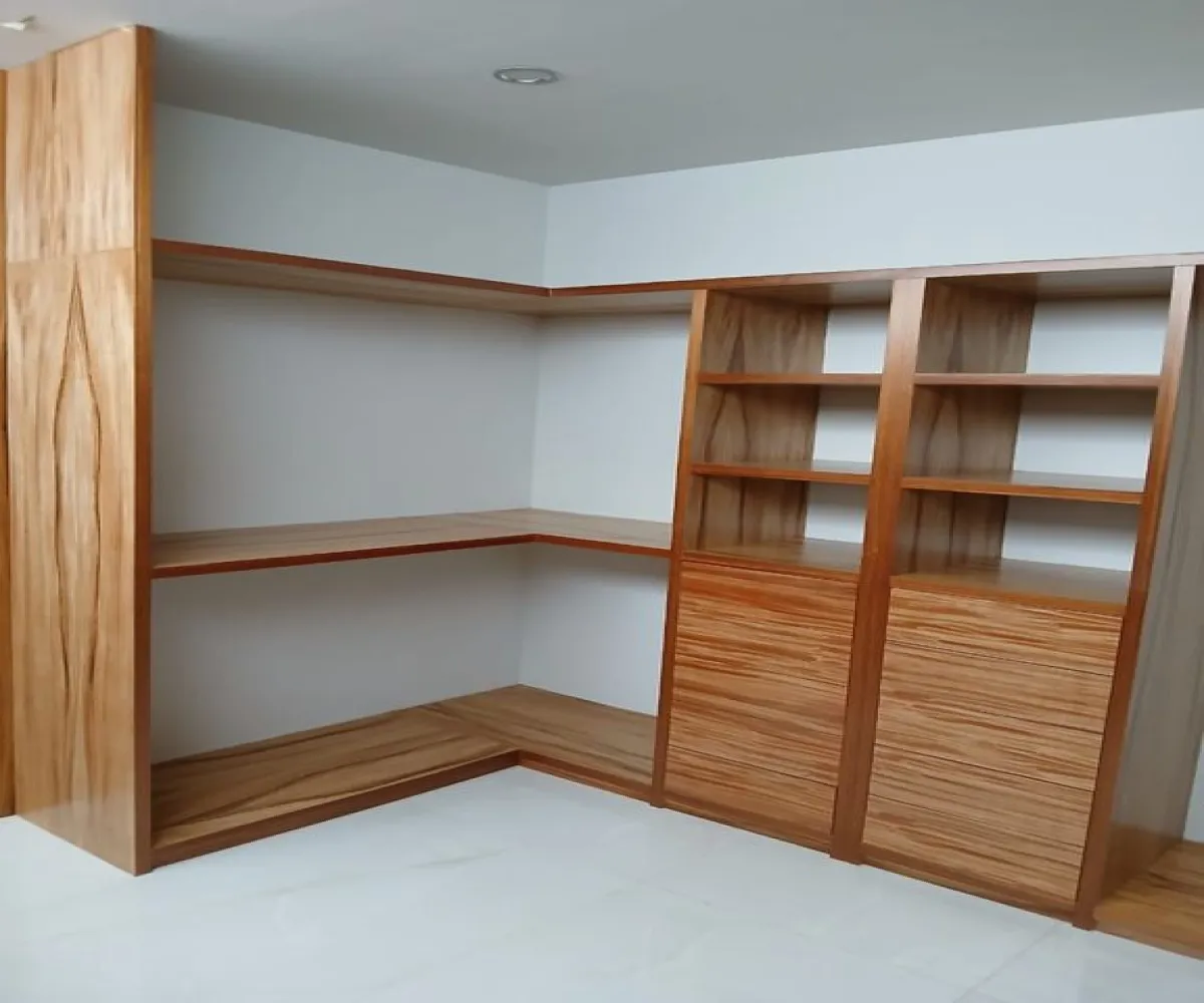 Casa En Venta,Puerta las Lomas,Av. Universidad 2662, Zapopan, Jalisco 45110, 4 Habitaciones,5 Baños,Av. Universidad ,2,pY9KJjc