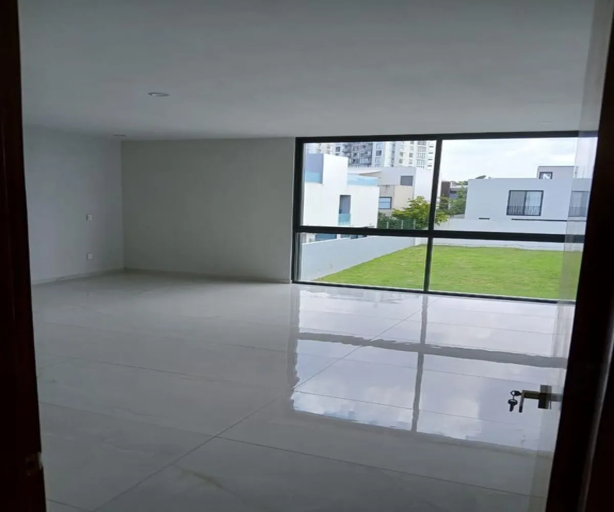 Casa En Venta,Puerta las Lomas,Av. Universidad 2662, Zapopan, Jalisco 45110, 4 Habitaciones,5 Baños,Av. Universidad ,2,pY9KJjc