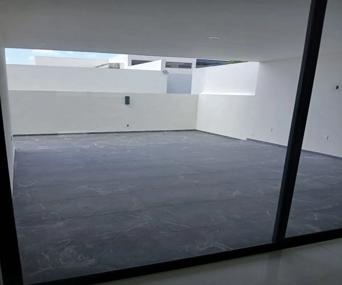 Casa En Venta,Puerta las Lomas,Av. Universidad 2662, Zapopan, Jalisco 45110, 4 Habitaciones,5 Baños,Av. Universidad ,2,pY9KJjc