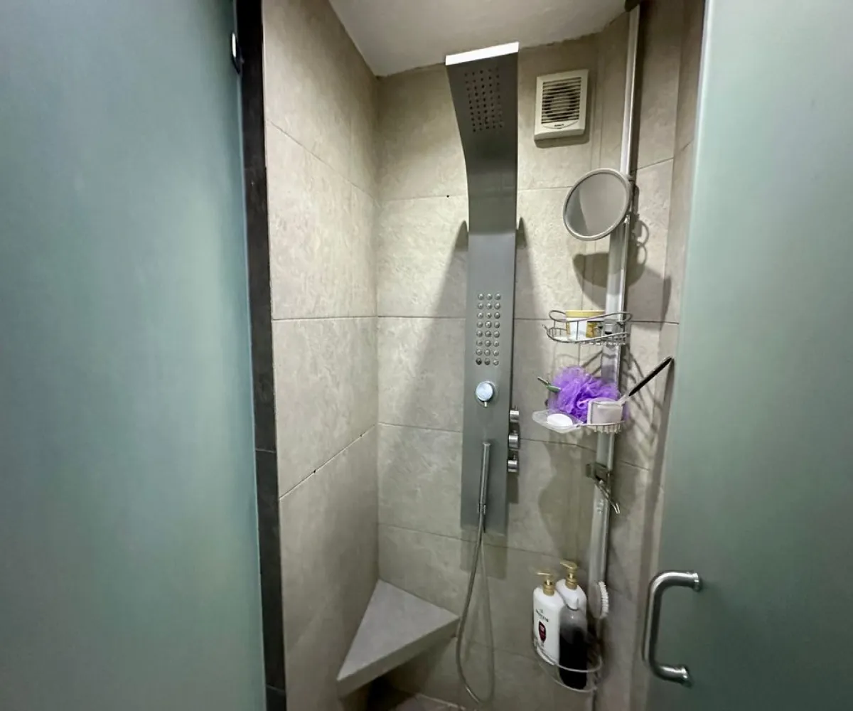 Casa En Venta,Mirador de San Isidro,Av. Valle de San Isidro 1285, Zapopan, Jalisco 45133, 4 Habitaciones,2 Baños,Av. Valle de San Isidro ,3,pFPbsy4 Casa En Venta,Mirador de San Isidro,Av. Valle de San Isidro 1285, Zapopan, Jalisco 45133, 4 Habitaciones,2 Baños,Av. Valle de San Isidro ,3,pFPbsy4