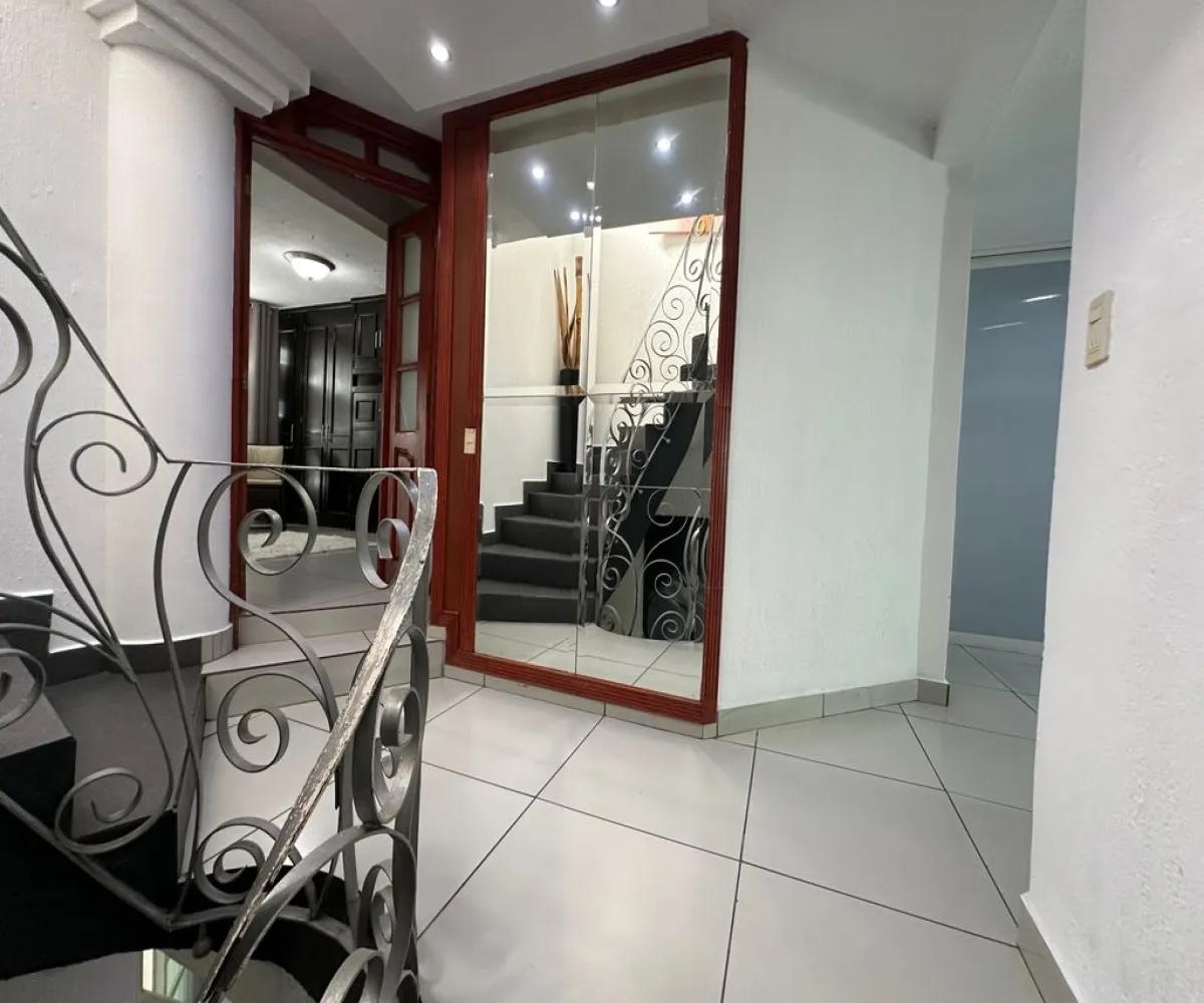 Casa En Venta,Mirador de San Isidro,Av. Valle de San Isidro 1285, Zapopan, Jalisco 45133, 4 Habitaciones,2 Baños,Av. Valle de San Isidro ,3,pFPbsy4 Casa En Venta,Mirador de San Isidro,Av. Valle de San Isidro 1285, Zapopan, Jalisco 45133, 4 Habitaciones,2 Baños,Av. Valle de San Isidro ,3,pFPbsy4