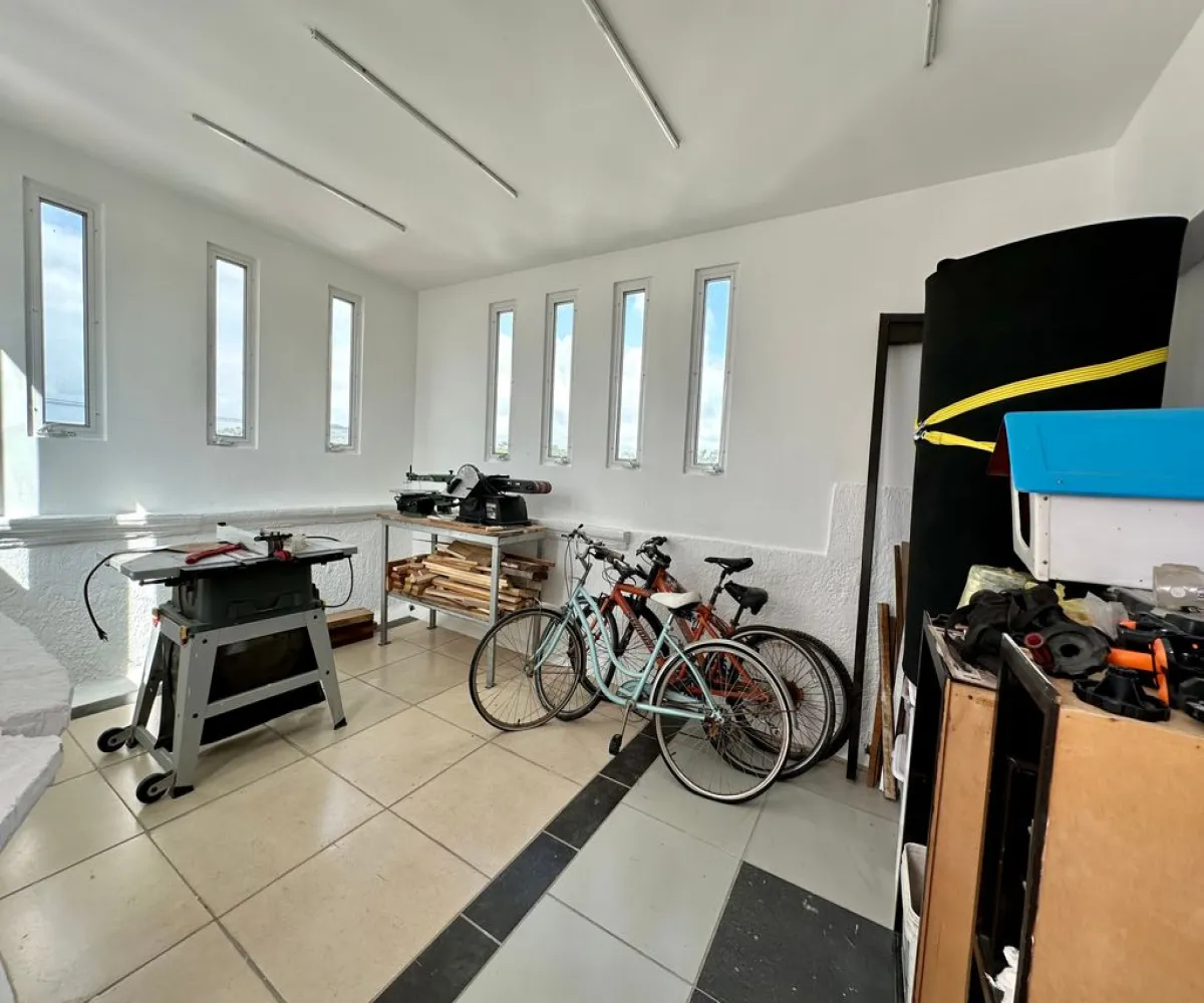 Casa En Venta,Mirador de San Isidro,Av. Valle de San Isidro 1285, Zapopan, Jalisco 45133, 4 Habitaciones,2 Baños,Av. Valle de San Isidro ,3,pFPbsy4 Casa En Venta,Mirador de San Isidro,Av. Valle de San Isidro 1285, Zapopan, Jalisco 45133, 4 Habitaciones,2 Baños,Av. Valle de San Isidro ,3,pFPbsy4