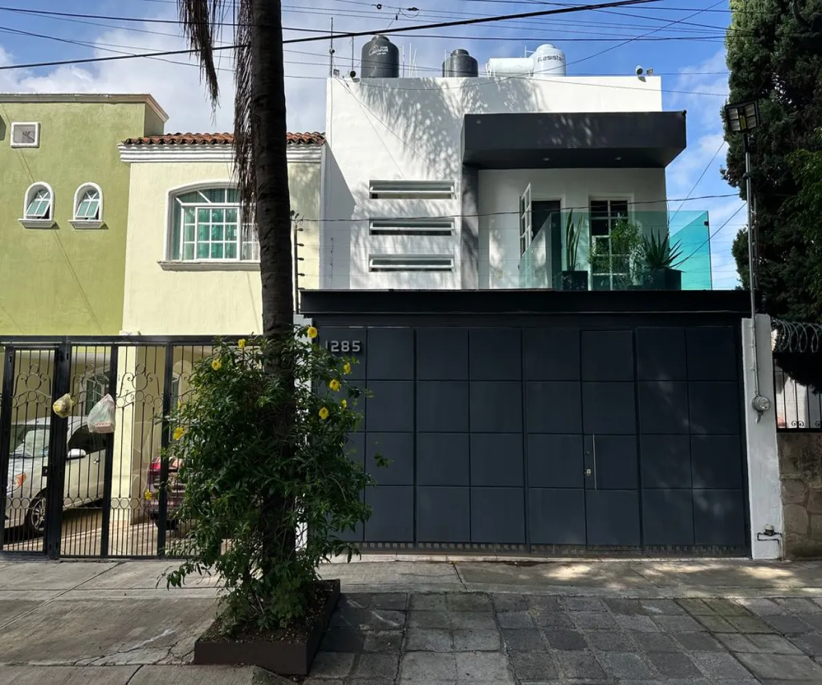 Casa En Venta,Mirador de San Isidro,Av. Valle de San Isidro 1285, Zapopan, Jalisco 45133, 4 Habitaciones,2 Baños,Av. Valle de San Isidro ,3,pFPbsy4 Casa En Venta,Mirador de San Isidro,Av. Valle de San Isidro 1285, Zapopan, Jalisco 45133, 4 Habitaciones,2 Baños,Av. Valle de San Isidro ,3,pFPbsy4