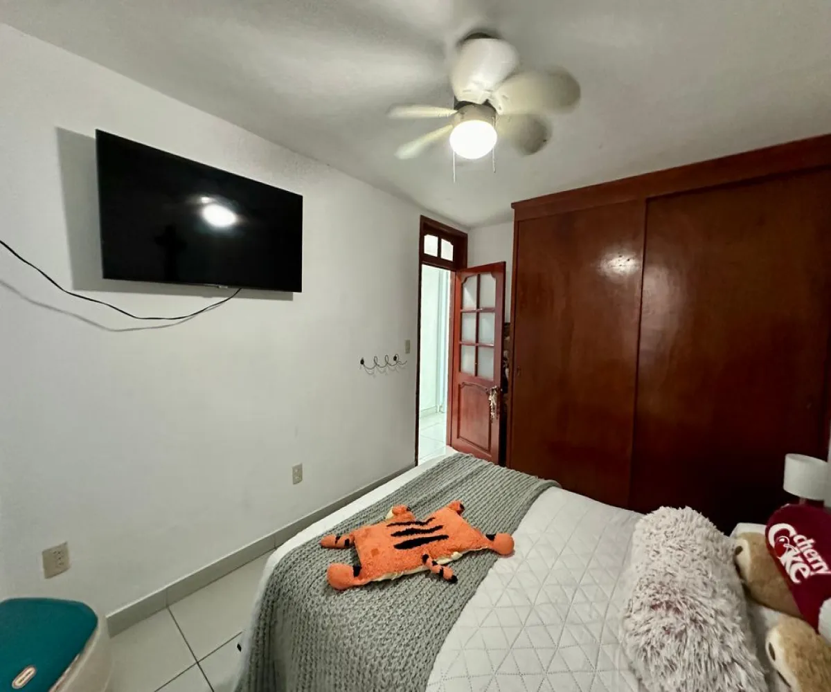 Casa En Venta,Mirador de San Isidro,Av. Valle de San Isidro 1285, Zapopan, Jalisco 45133, 4 Habitaciones,2 Baños,Av. Valle de San Isidro ,3,pFPbsy4 Casa En Venta,Mirador de San Isidro,Av. Valle de San Isidro 1285, Zapopan, Jalisco 45133, 4 Habitaciones,2 Baños,Av. Valle de San Isidro ,3,pFPbsy4