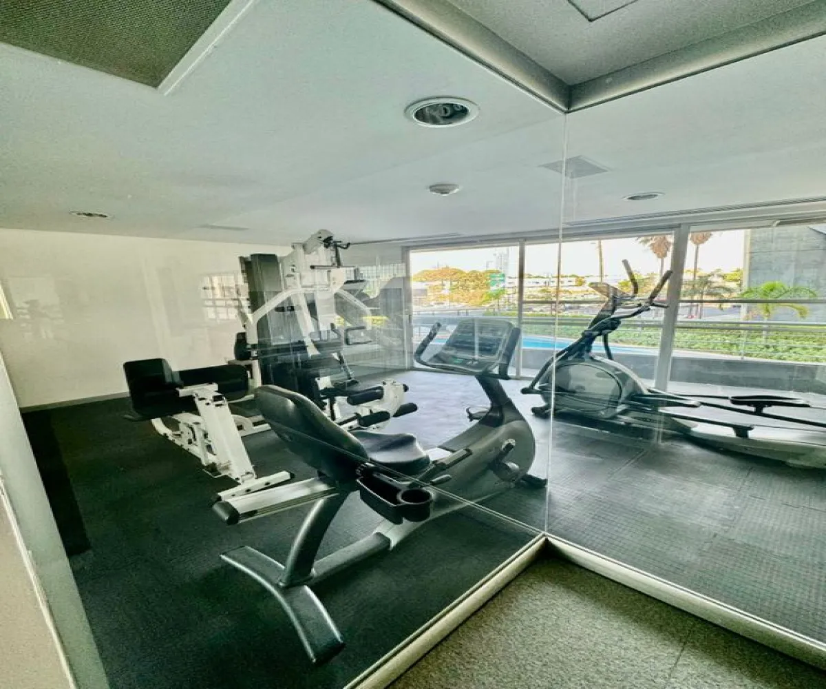 Departamento En Venta,Puerta de Hierro,Av Paseo Royal Country 4560, Isla Mujeres, Jalisco 45116, 4 Habitaciones,4 Baños,Av Paseo Royal Country,1,pjxRZuc