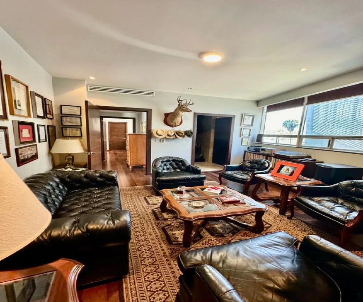 Departamento En Venta,Puerta de Hierro,Av Paseo Royal Country 4560, Isla Mujeres, Jalisco 45116, 4 Habitaciones,4 Baños,Av Paseo Royal Country,1,pjxRZuc