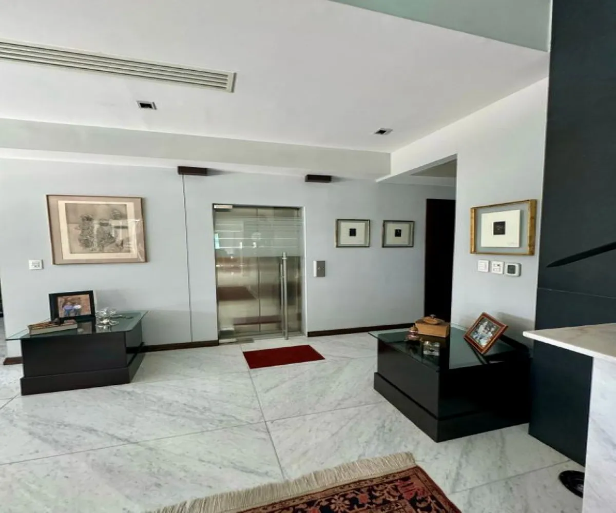 Departamento En Venta,Puerta de Hierro,Av Paseo Royal Country 4560, Isla Mujeres, Jalisco 45116, 4 Habitaciones,4 Baños,Av Paseo Royal Country,1,pjxRZuc