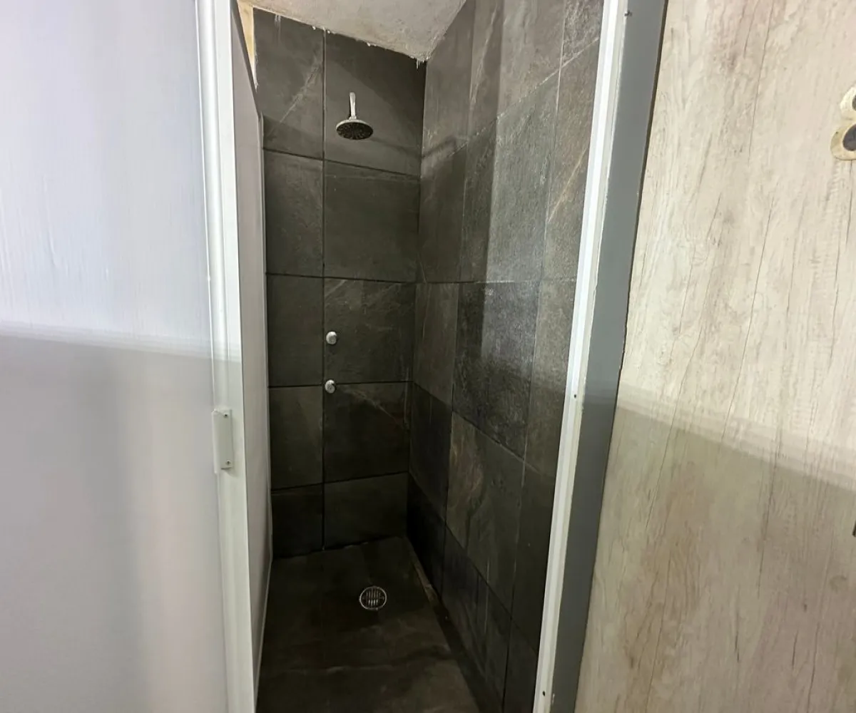 Casa En Venta,Jardines Del Valle,Acueducto 2746, Zapopan, Jalisco 45138, 5 Habitaciones,3 Baños,Acueducto,3,psulyJB