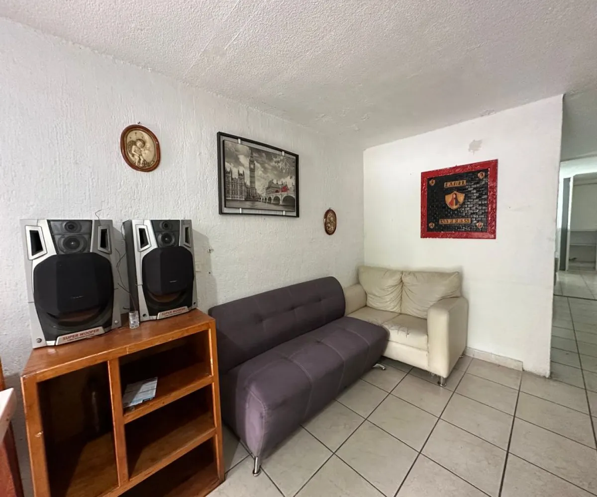 Casa En Venta,Jardines Del Valle,Acueducto 2746, Zapopan, Jalisco 45138, 5 Habitaciones,3 Baños,Acueducto,3,psulyJB