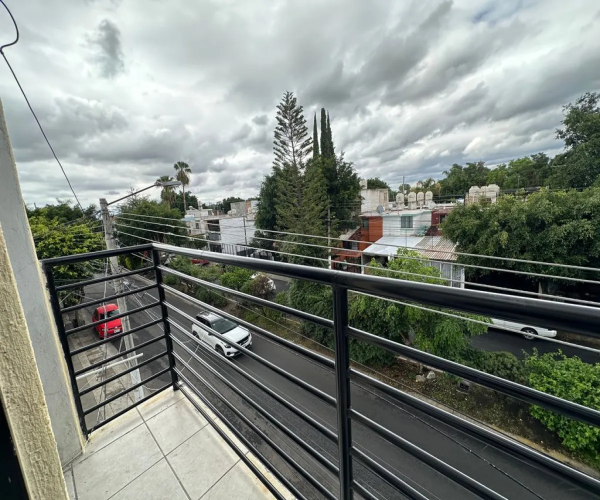 Casa En Venta,Jardines Del Valle,Acueducto 2746, Zapopan, Jalisco 45138, 5 Habitaciones,3 Baños,Acueducto,3,psulyJB