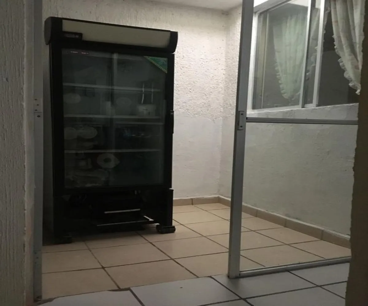 Casa En Venta,Villas La Loma,Gladiola 91, Zapopan, Jalisco 45134, 3 Habitaciones,1 Baño,Gladiola,1,pfjq1hd