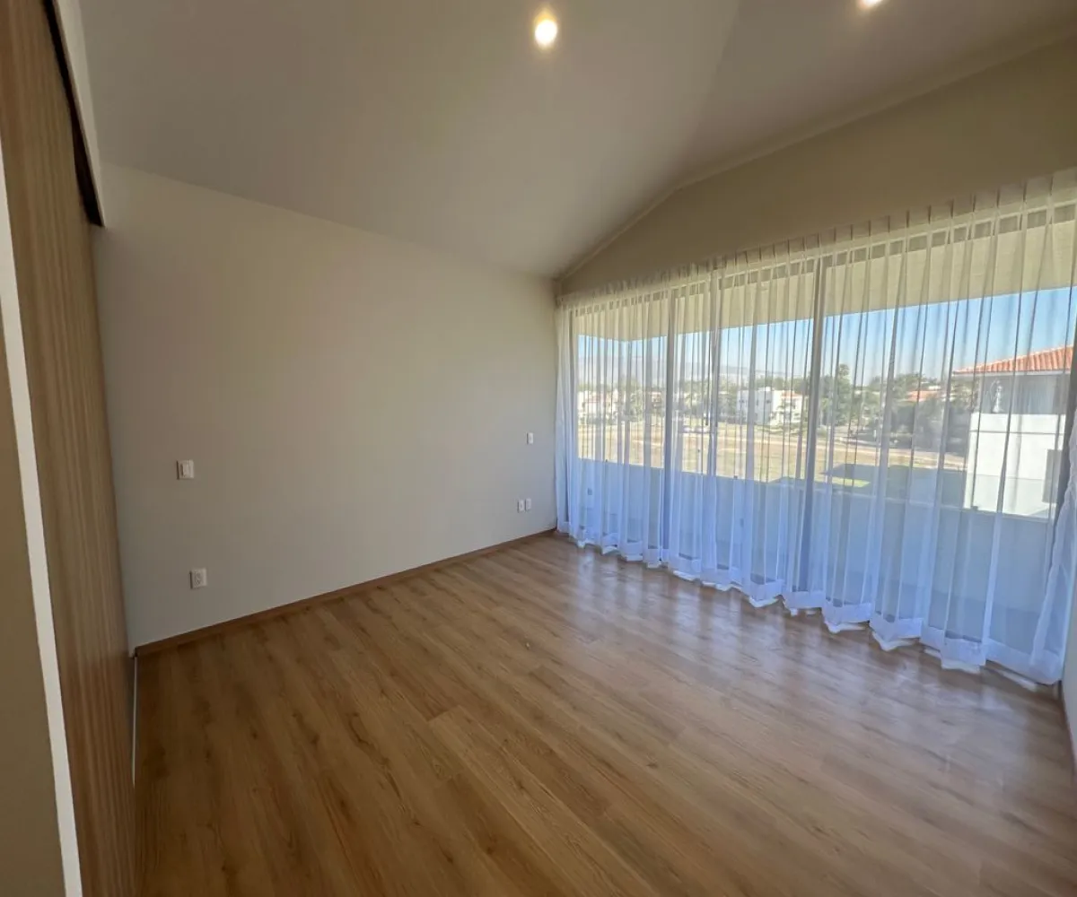 Departamento En Venta,Hacienda del Oro,Camino Real a Colima 3002, Tlajomulco de Zúñiga, Jalisco 45645, 3 Habitaciones,3 Baños,Camino Real a Colima ,3,pGqXT1q