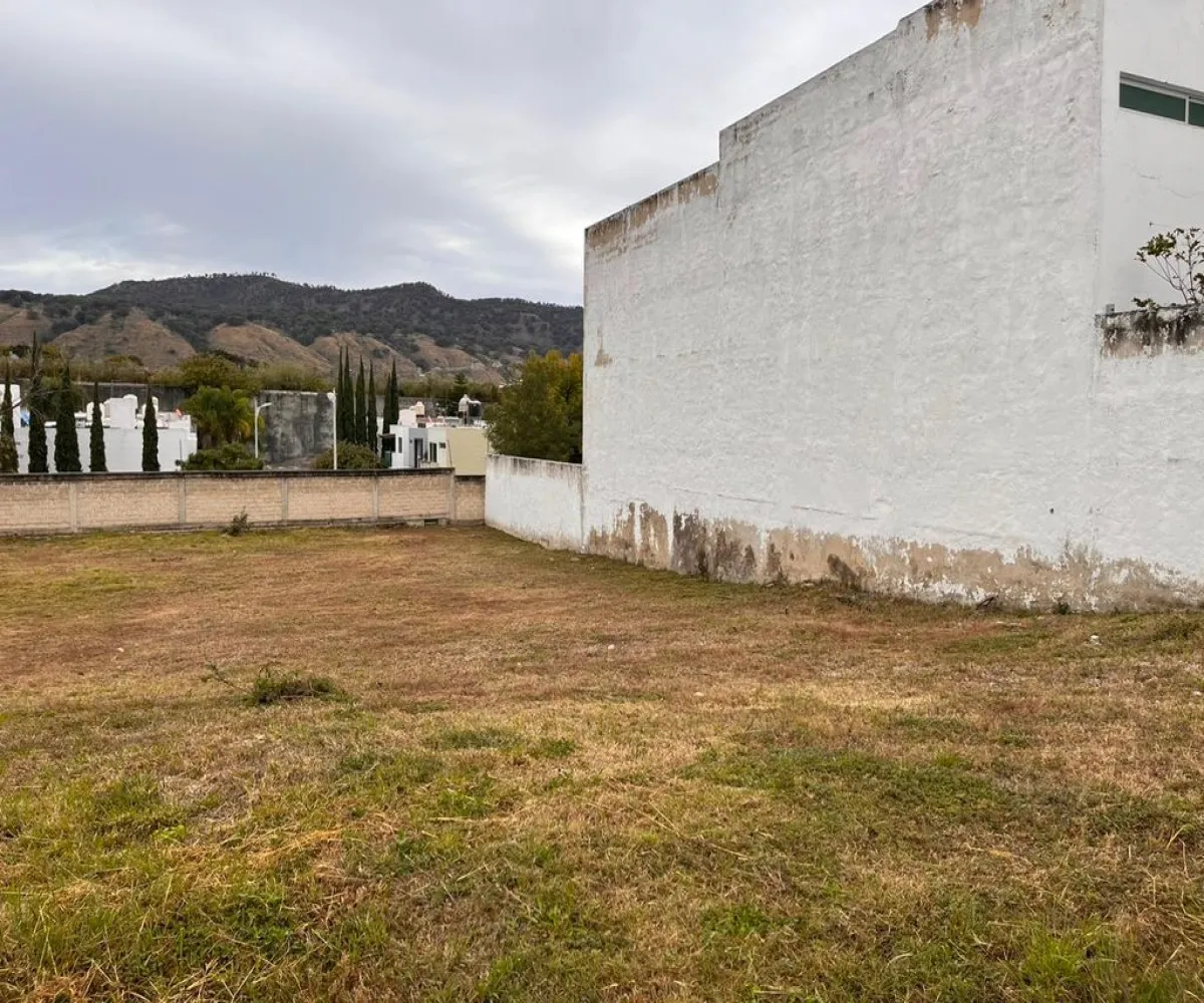 Terreno En Venta,Bosque Real,Loma de los Pinos S/N, Tlajomulco de Zúñiga, Jalisco 45645,Loma de los Pinos,pFMIpZU