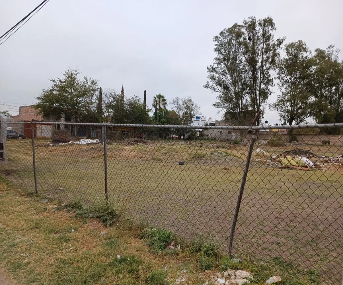 Terreno En Venta,La Ladrillera,Paseo de la Paz S/N, San Pedro Tlaquepaque, Jalisco 45590,Paseo de la Paz,pBxHXNj Terreno En Venta,La Ladrillera,Paseo de la Paz S/N, San Pedro Tlaquepaque, Jalisco 45590,Paseo de la Paz,pBxHXNj