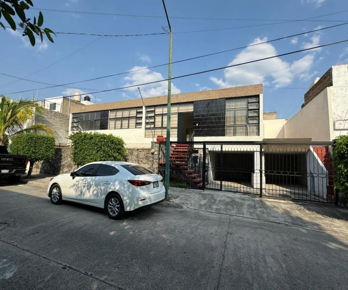 Casa En Venta,Monumental,Montes Pirineos 1854, Guadalajara, Jalisco 44320, 4 Habitaciones,3 Baños,Montes Pirineos ,1,pzaccs4