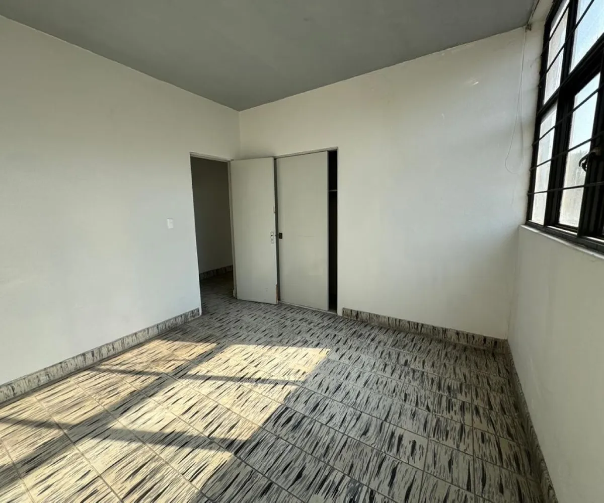 Casa En Venta,Monumental,Montes Pirineos 1854, Guadalajara, Jalisco 44320, 4 Habitaciones,3 Baños,Montes Pirineos ,1,pzaccs4