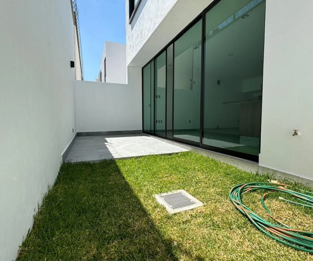 Casa En Venta,Bosques Vallarta,Av. Paseo del Nte 3322 84, Zapopan, Jalisco 45222, 4 Habitaciones,3 Baños,Av. Paseo del Nte ,3,pJtR5tk Casa En Venta,Bosques Vallarta,Av. Paseo del Nte 3322 84, Zapopan, Jalisco 45222, 4 Habitaciones,3 Baños,Av. Paseo del Nte ,3,pJtR5tk