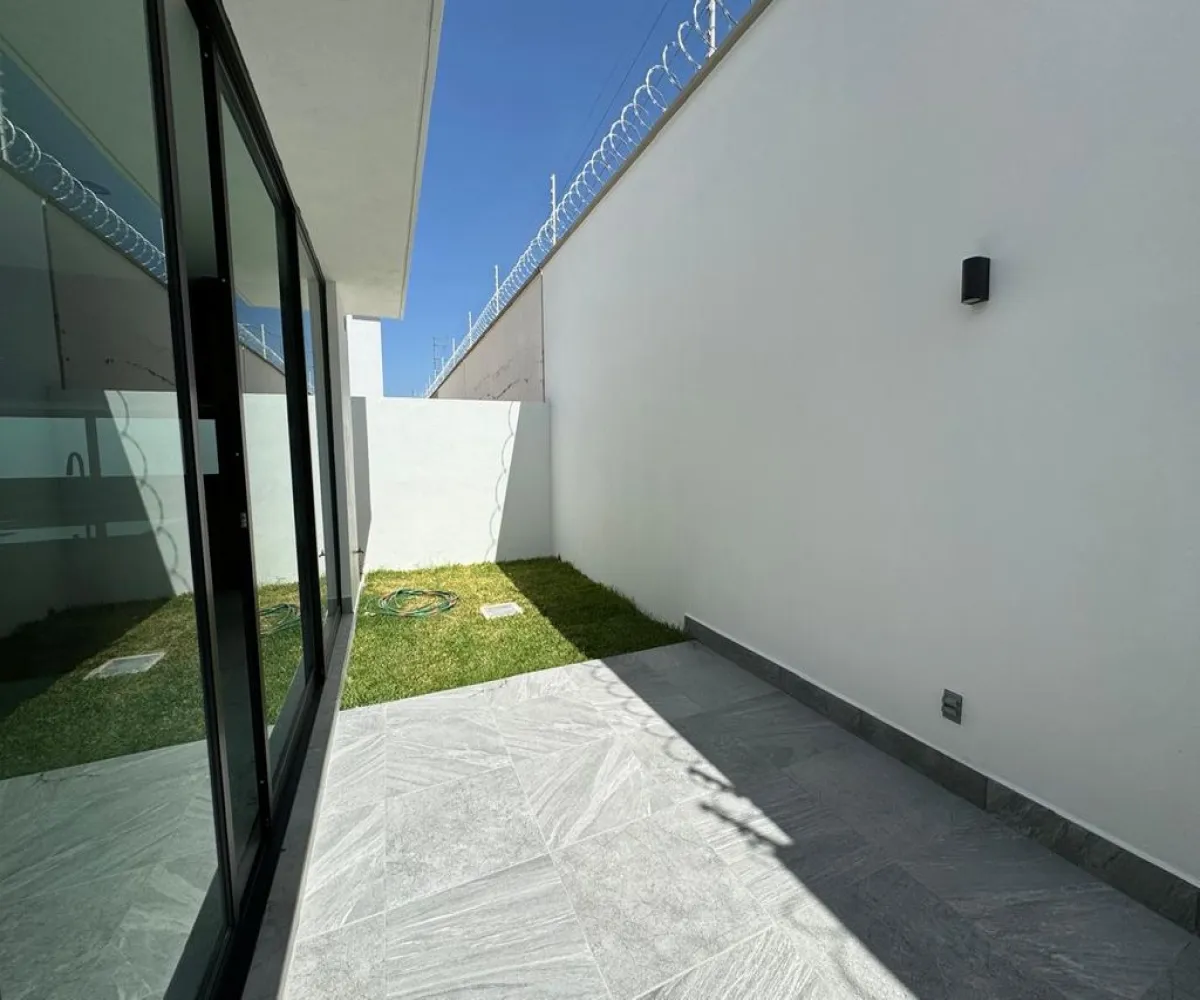 Casa En Venta,Bosques Vallarta,Av. Paseo del Nte 3322 84, Zapopan, Jalisco 45222, 4 Habitaciones,3 Baños,Av. Paseo del Nte ,3,pJtR5tk Casa En Venta,Bosques Vallarta,Av. Paseo del Nte 3322 84, Zapopan, Jalisco 45222, 4 Habitaciones,3 Baños,Av. Paseo del Nte ,3,pJtR5tk