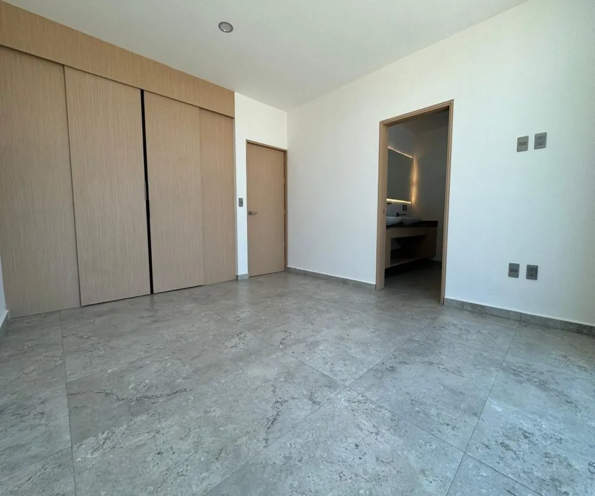 Casa En Venta,Bosques Vallarta,Av. Paseo del Nte 3322 84, Zapopan, Jalisco 45222, 4 Habitaciones,3 Baños,Av. Paseo del Nte ,3,pJtR5tk Casa En Venta,Bosques Vallarta,Av. Paseo del Nte 3322 84, Zapopan, Jalisco 45222, 4 Habitaciones,3 Baños,Av. Paseo del Nte ,3,pJtR5tk