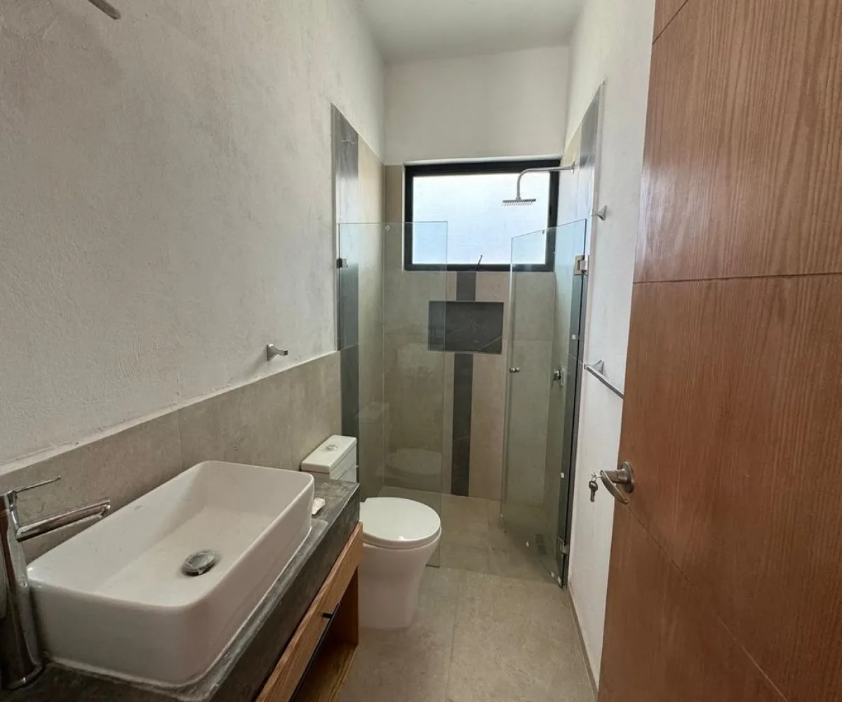 Casa En Venta,Bosques Santa Anita,Circuito Valle de Bravo 1173 26, Tlajomulco de Zúñiga, Jalisco 45645, 4 Habitaciones,4 Baños,Circuito Valle de Bravo ,2,ptQVBl9