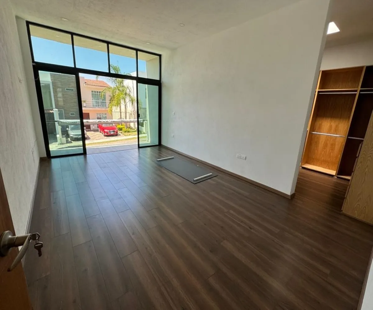 Casa En Venta,Bosques Santa Anita,Circuito Valle de Bravo 1173 26, Tlajomulco de Zúñiga, Jalisco 45645, 4 Habitaciones,4 Baños,Circuito Valle de Bravo ,2,ptQVBl9